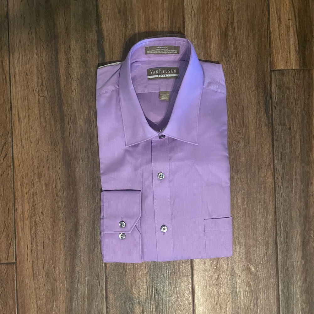 Van Heusen color Lilac size 16 1/2-32-33